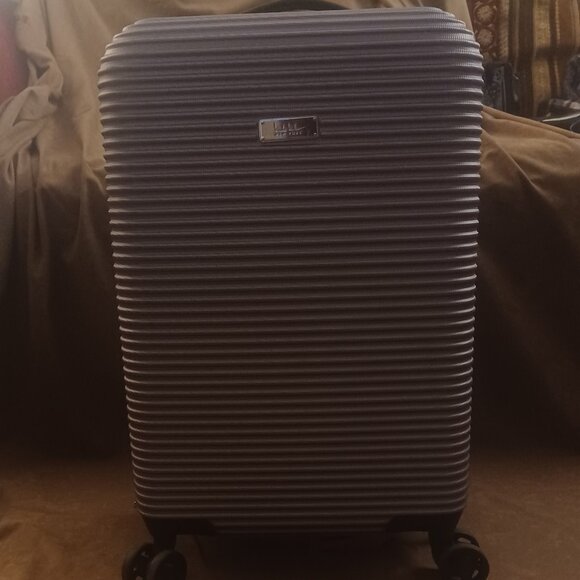 Nicole Miller New York Luggage - 24 Inch Carry On Hardside Suitcase - Picture 9 of 10